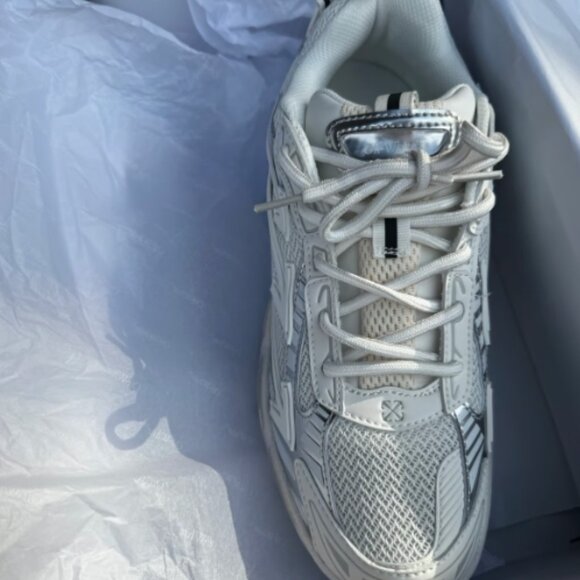 Off-white shoes sneakers - Picture 3 of 8